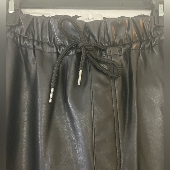 Abercrombie & Fitch Faux Leather Joggers - Picture 2 of 7